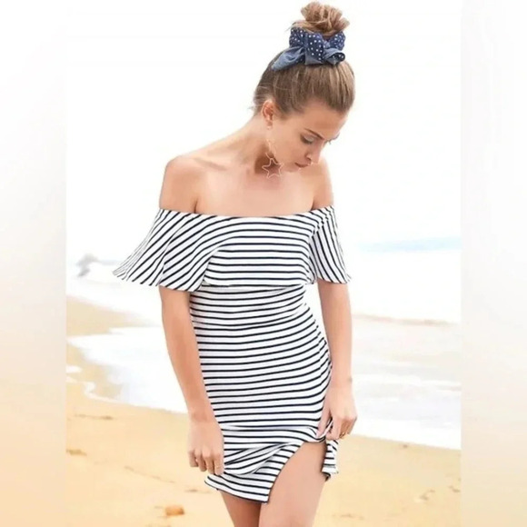 Lovers + Friends Rising Sun Dress in Navy Stripe Off The Shoulders Size Small S - Picture 1 of 9